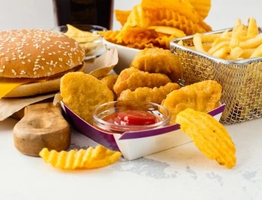 Ποια ασθένεια αύξησε το junk food;